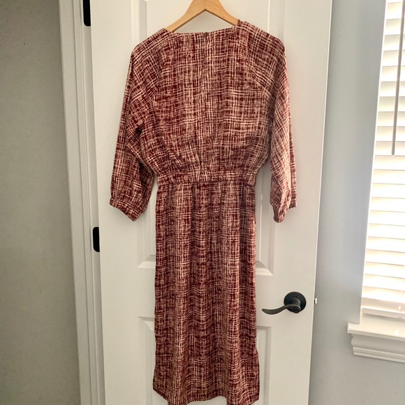 Prologue - Long sleeve crewneck midi dress (red) - Picture 7 of 16